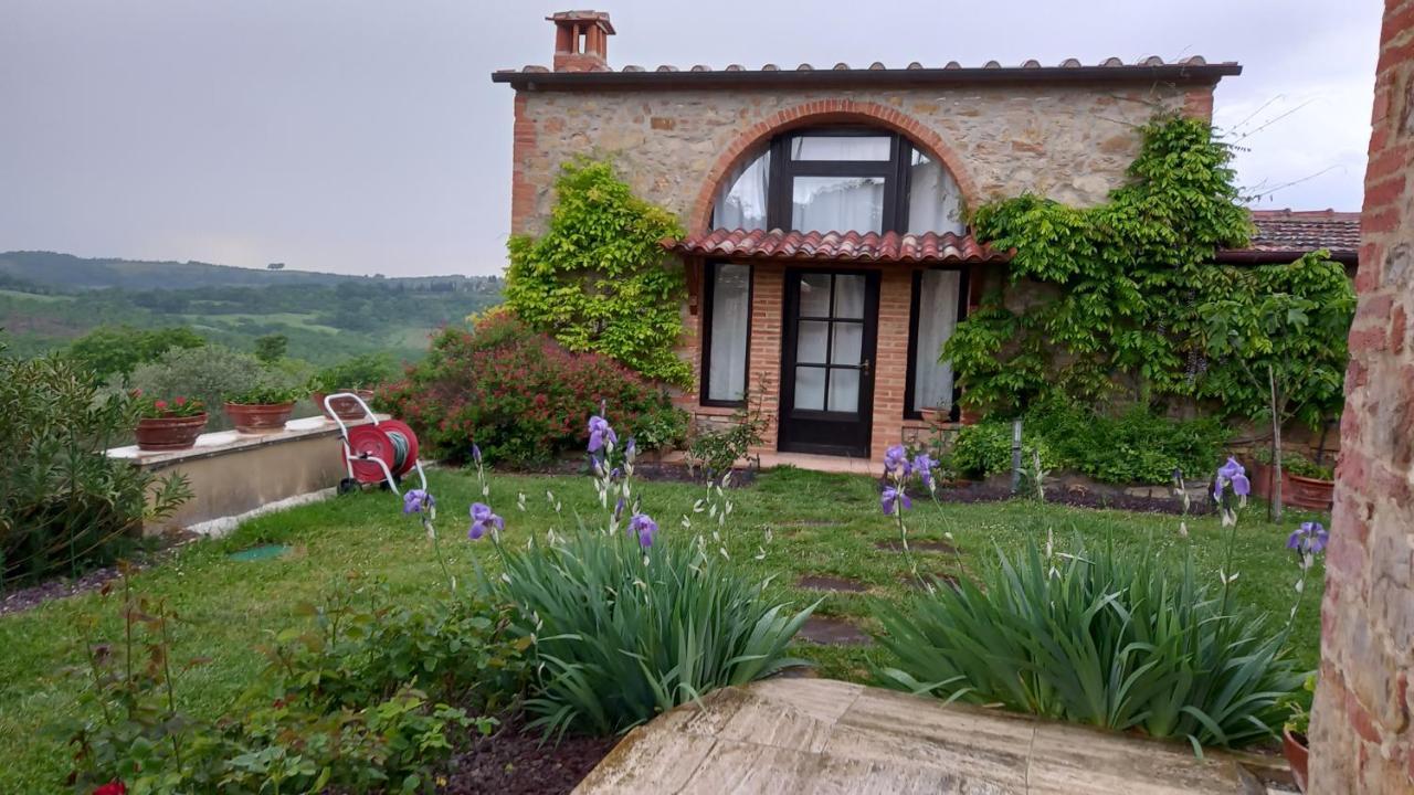 רפולאנו טרמה Podere Casalbosco - Idromassaggio E Panorama מראה חיצוני תמונה